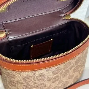 Coach Bags Coach Vanity Bag Only Worn Once Comes With Strap